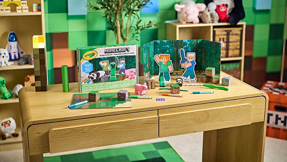 MineCraft Sculpt and Play kit on table.